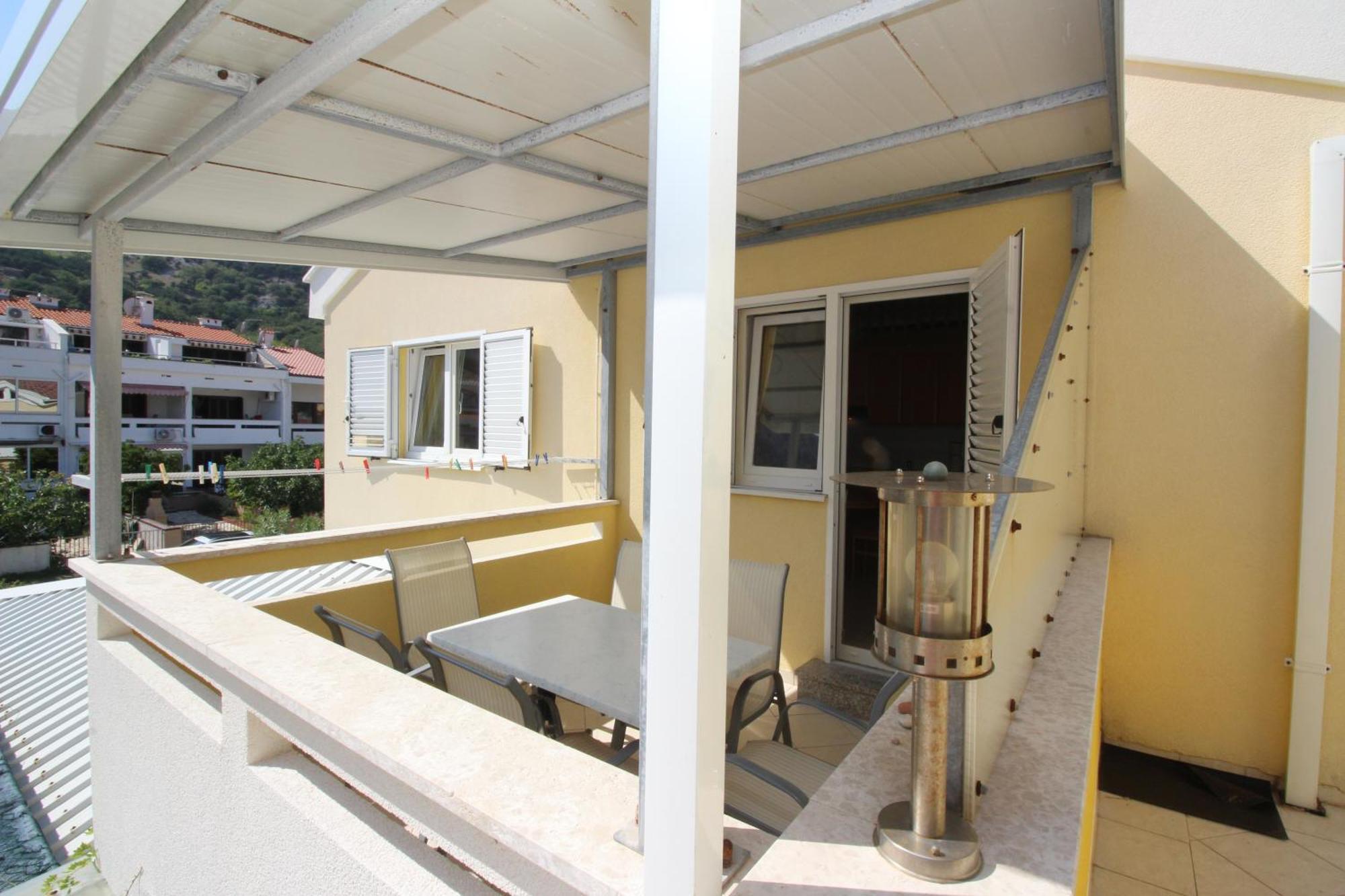 Apartments Mikulan Beach Baska  Phòng bức ảnh