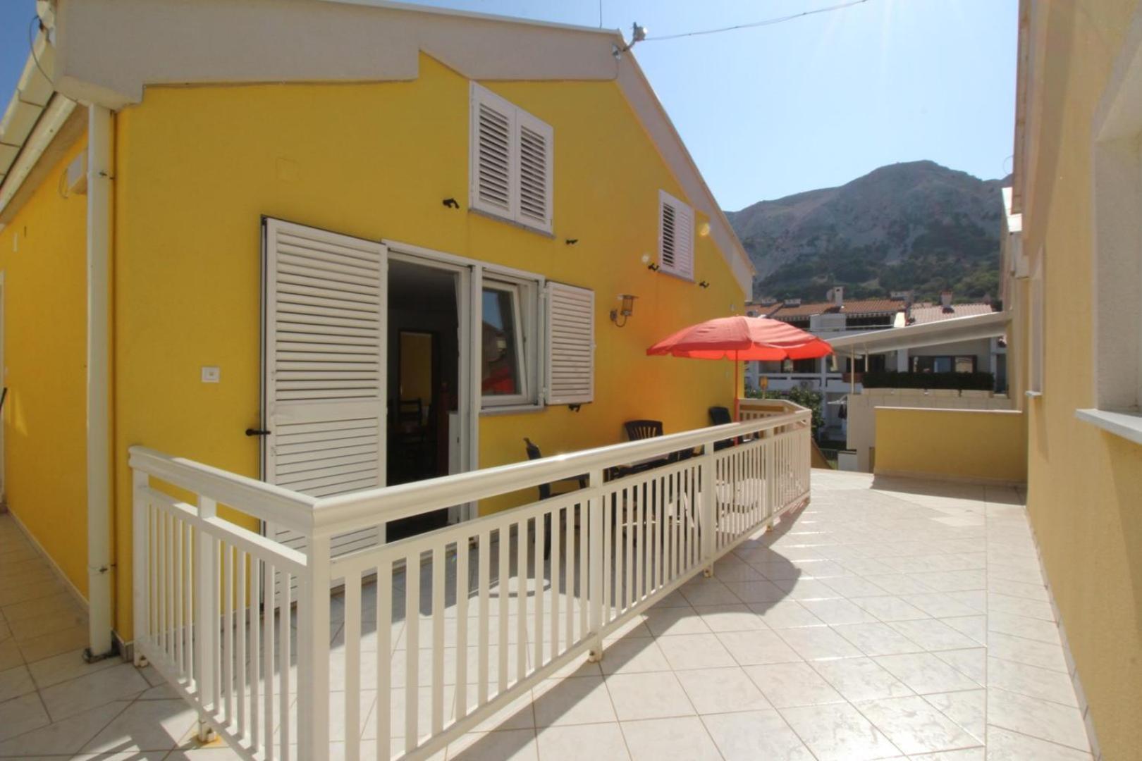 Apartments Mikulan Beach Baska  Ngoại thất bức ảnh