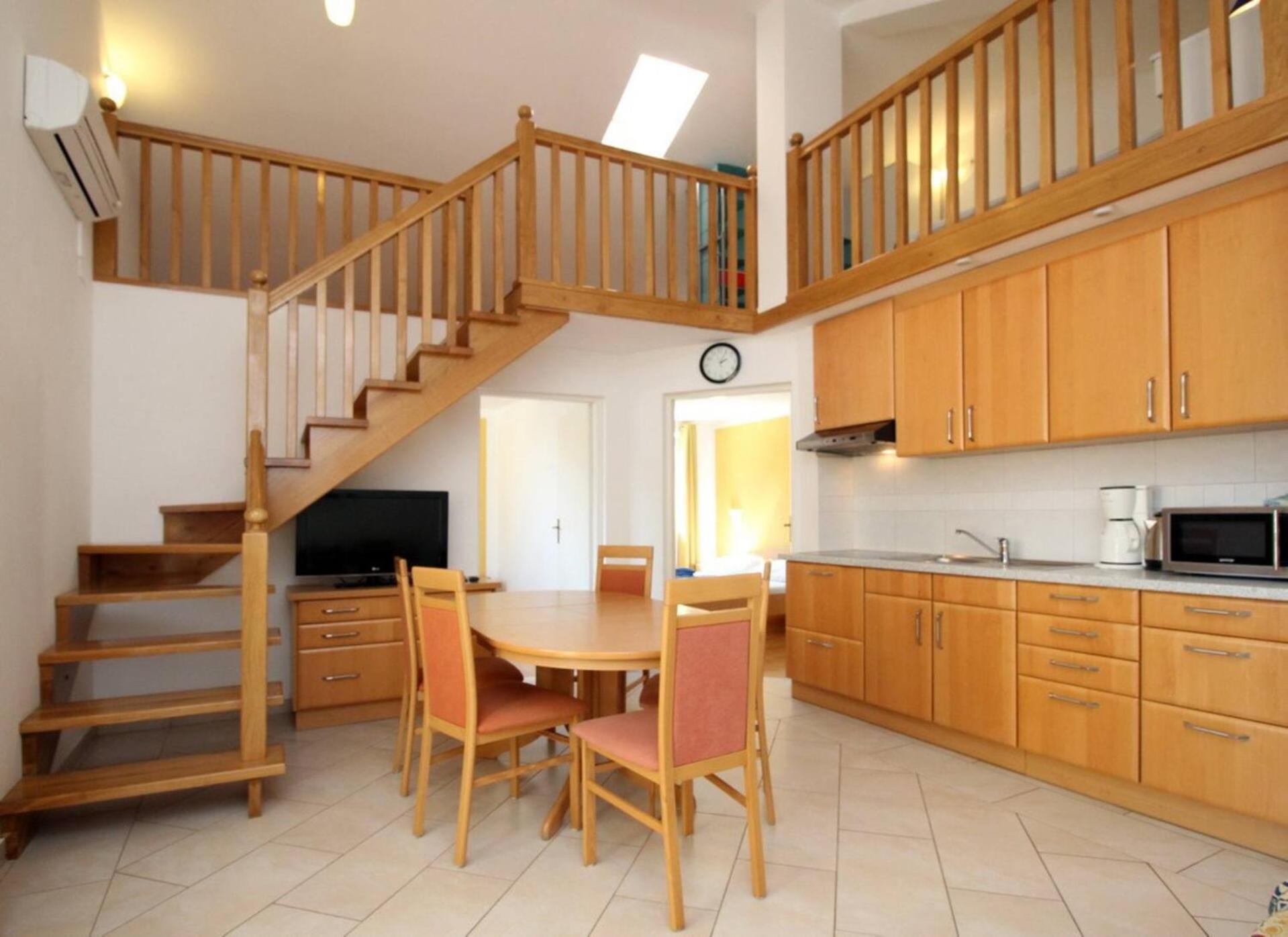 Apartments Mikulan Beach Baska  Ngoại thất bức ảnh